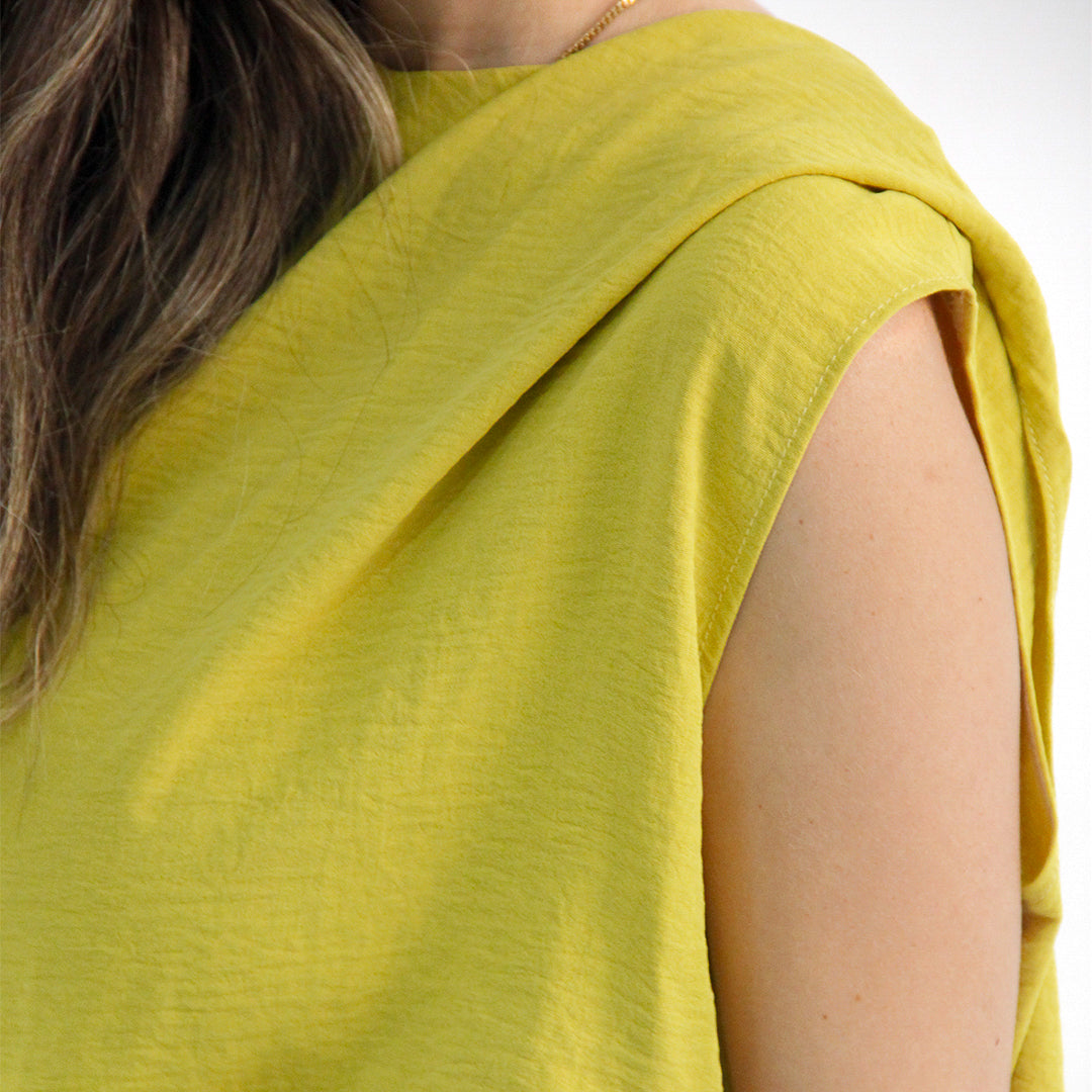 Sleeveless old money blouse