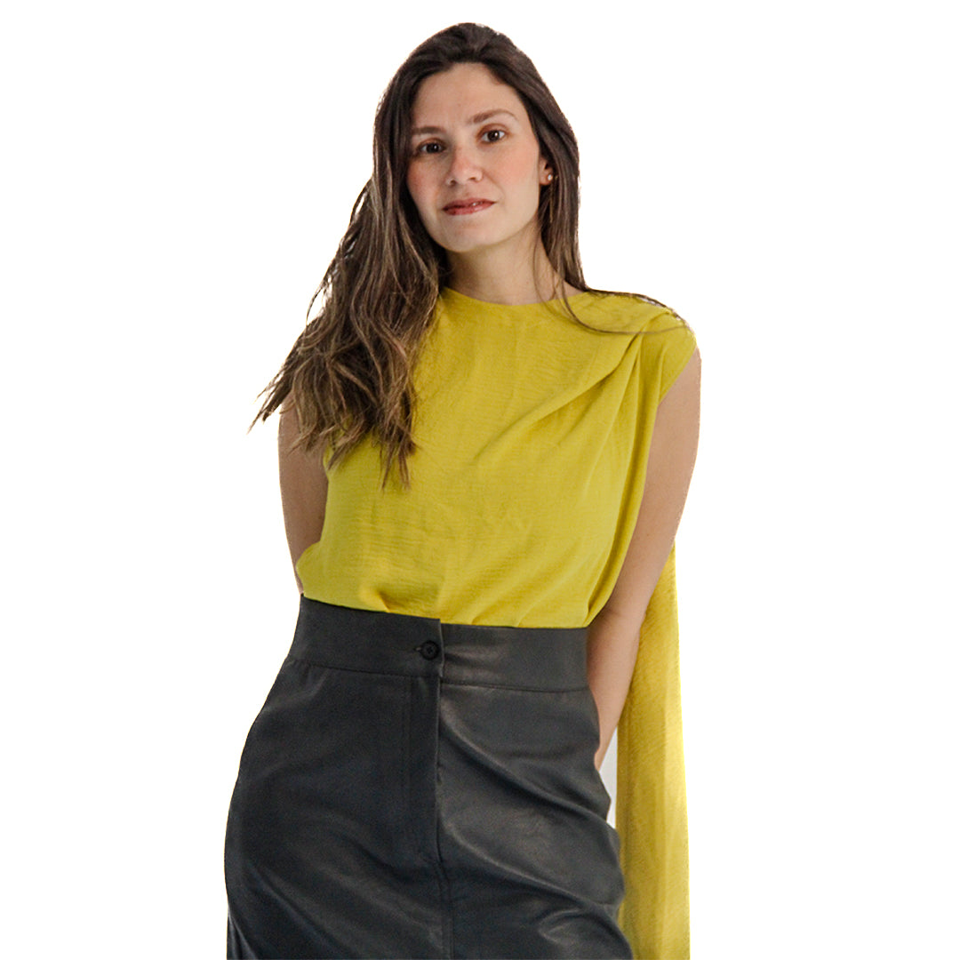 Sleeveless old money blouse